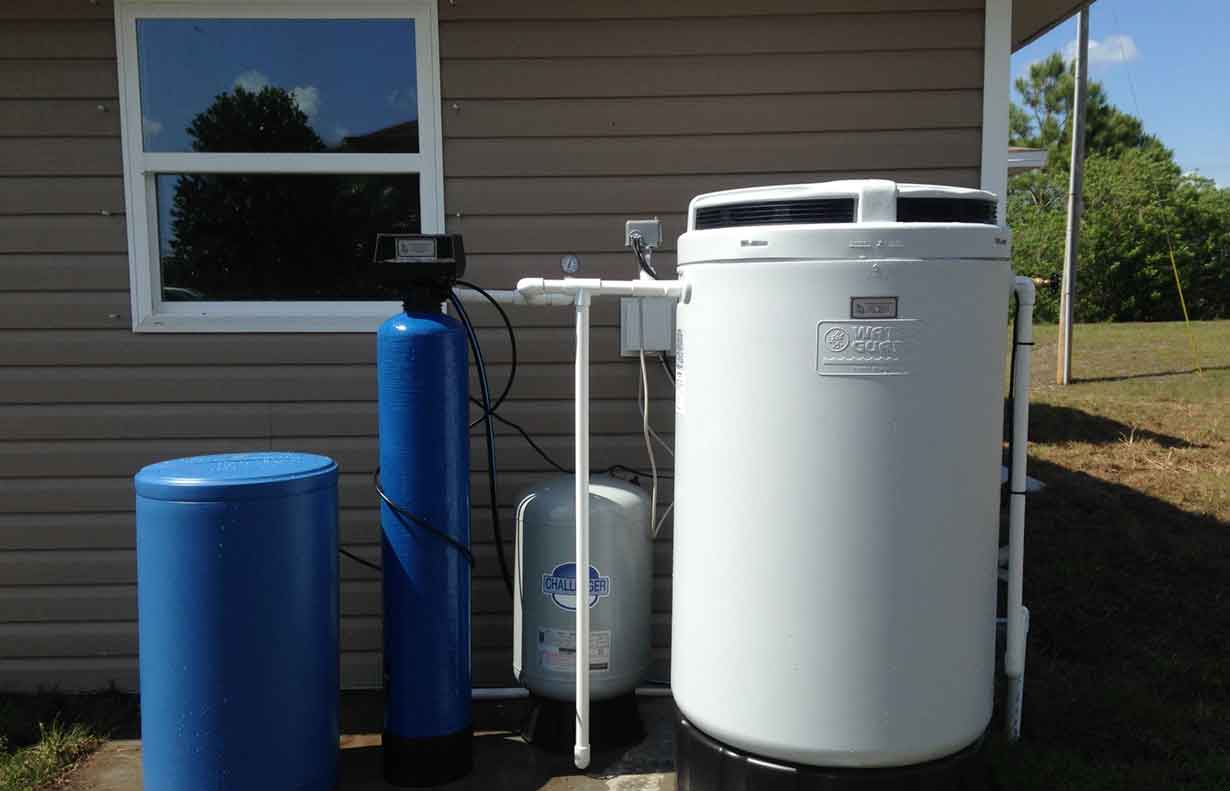 Florida residential well water treatment system from Custom Water Systems Naples, Florida | Custom Water Systems Collier County Well Water Treatment and Well Water Filtration Company Naples, Florida